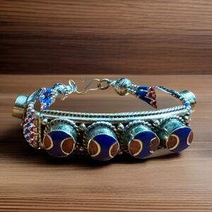 Vintage & Handcrafted Artisan Ethnic Tribal Bracelet Inlay Stones Set In Silver